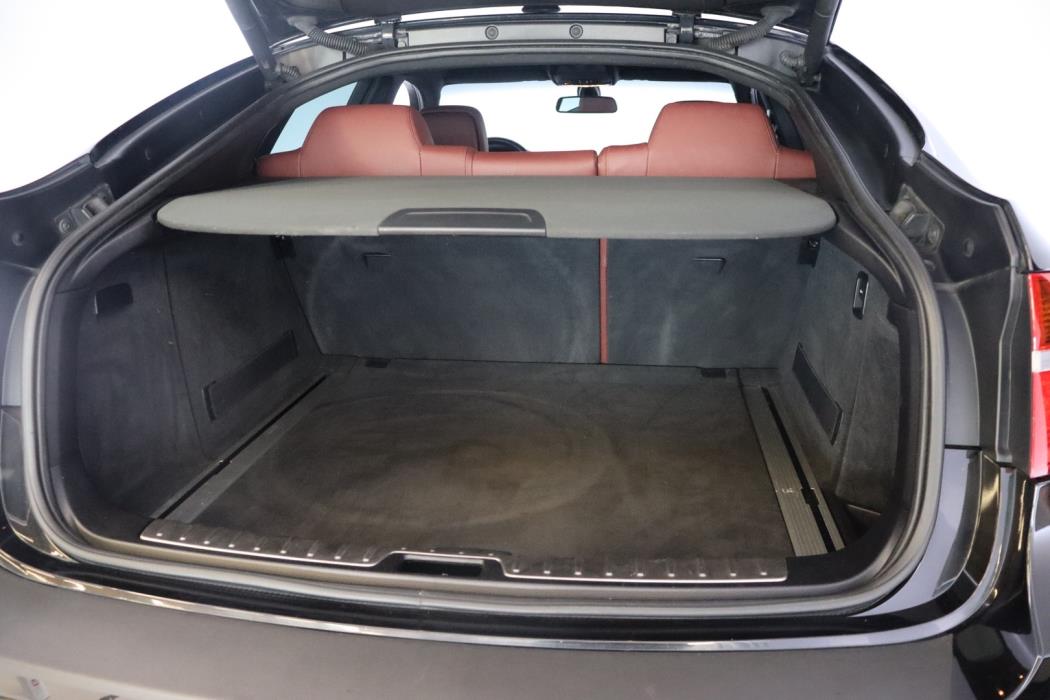 BMW X6 2011