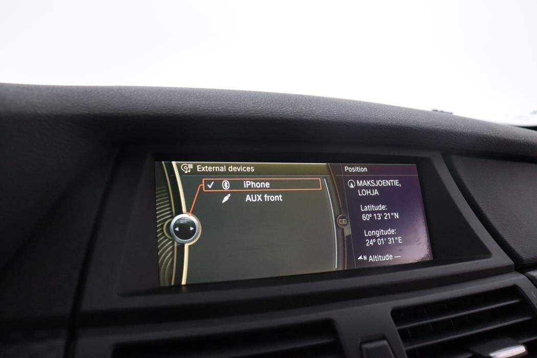 BMW X6 2011