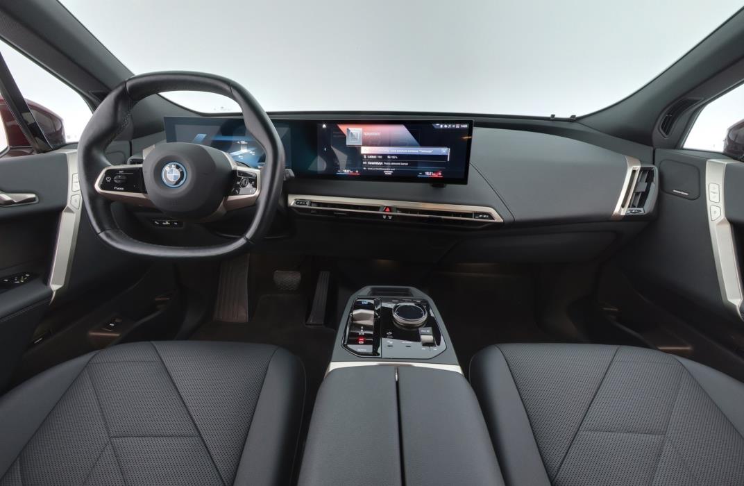 BMW iX 2023