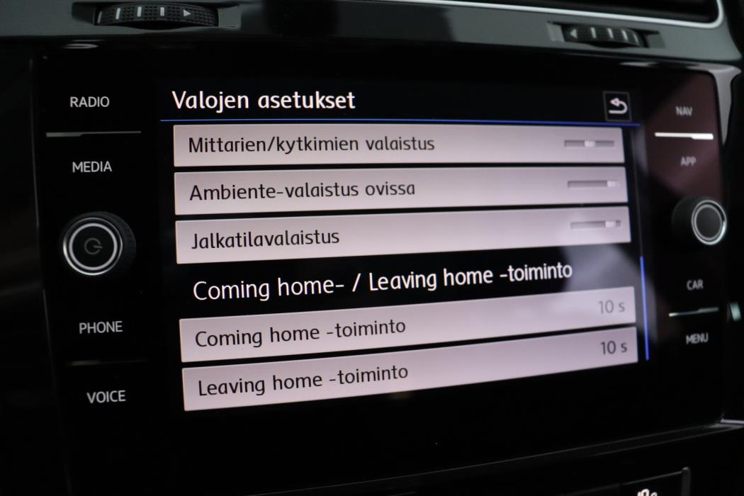 VOLKSWAGEN Golf 2020