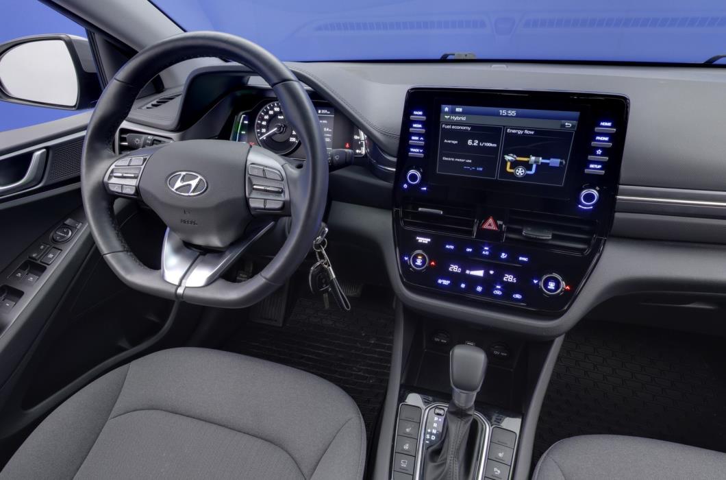 HYUNDAI IONIQ HYBRID 2021