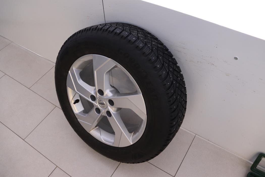 NISSAN Qashqai 2022
