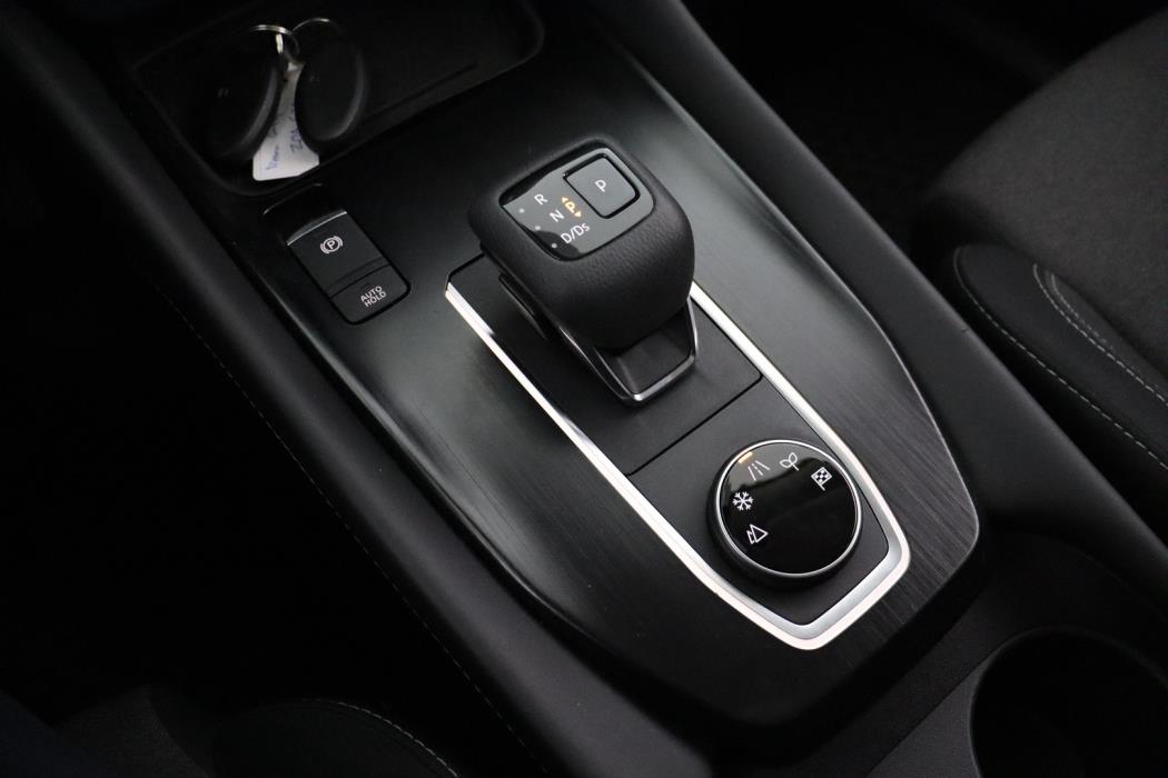 NISSAN Qashqai 2022