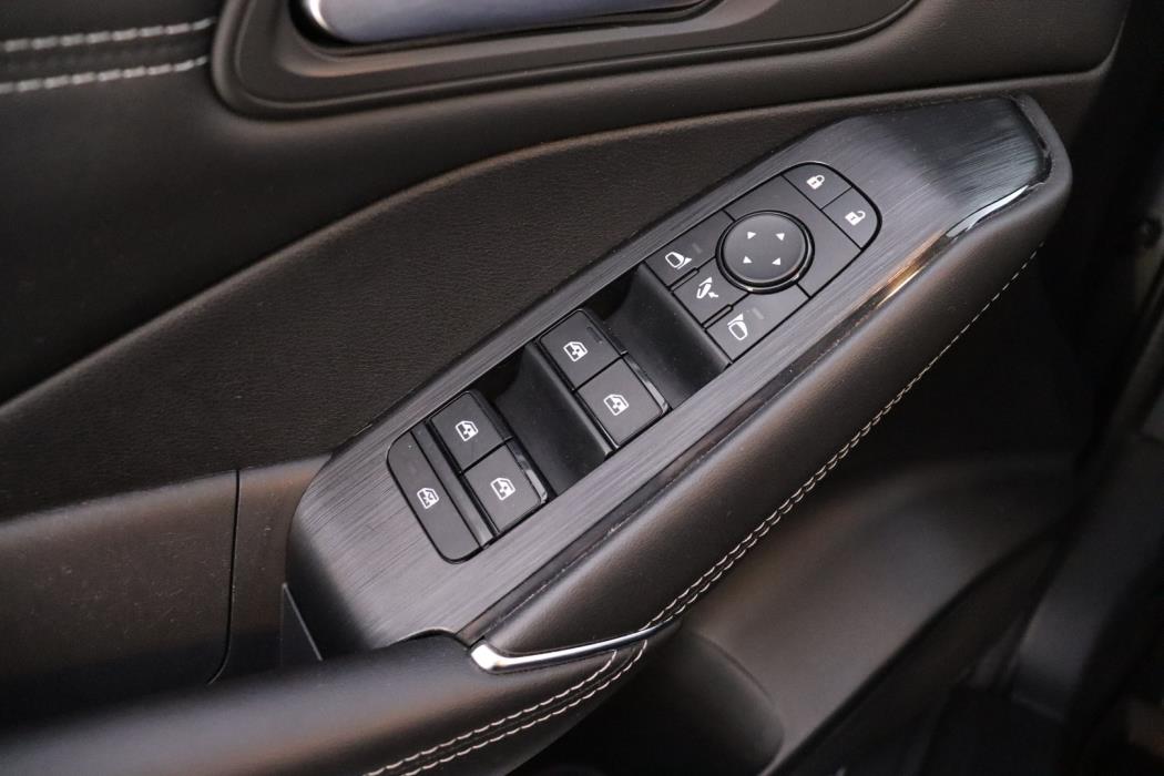 NISSAN Qashqai 2022