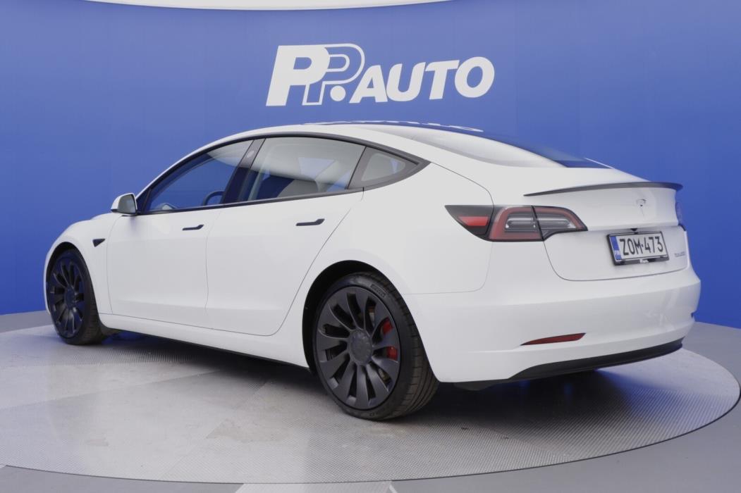 TESLA MODEL 3 2022