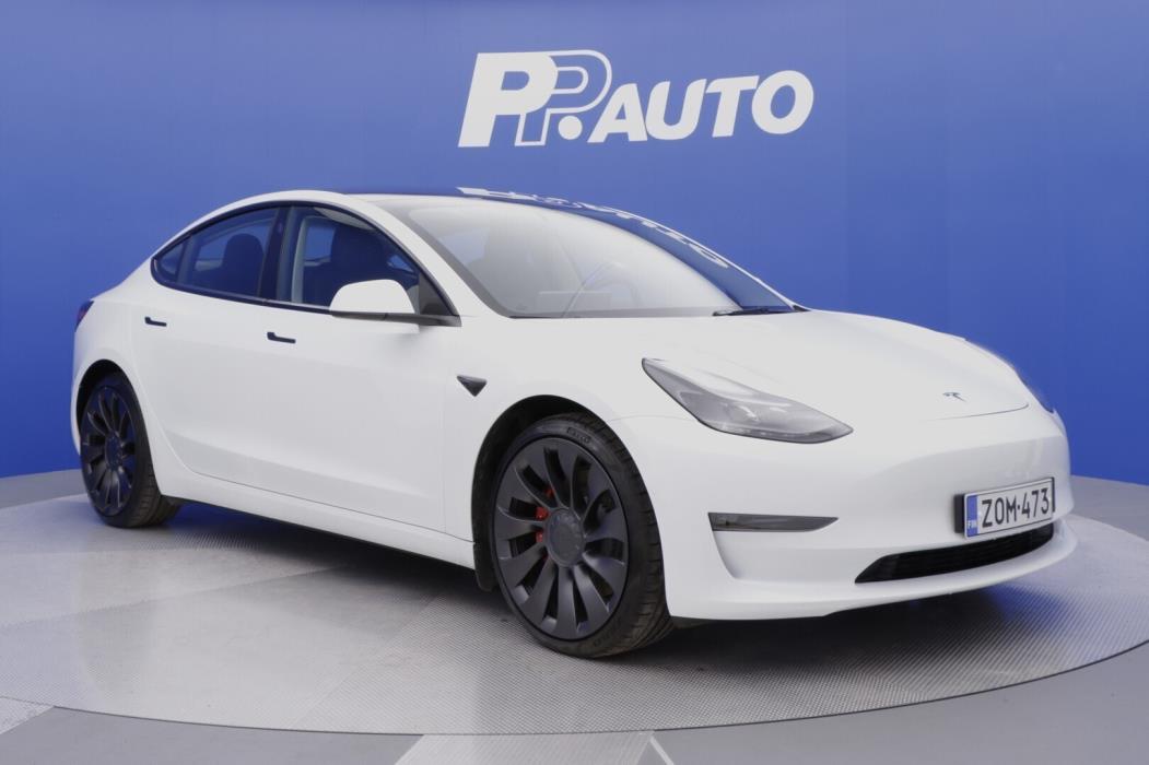 TESLA MODEL 3 2022