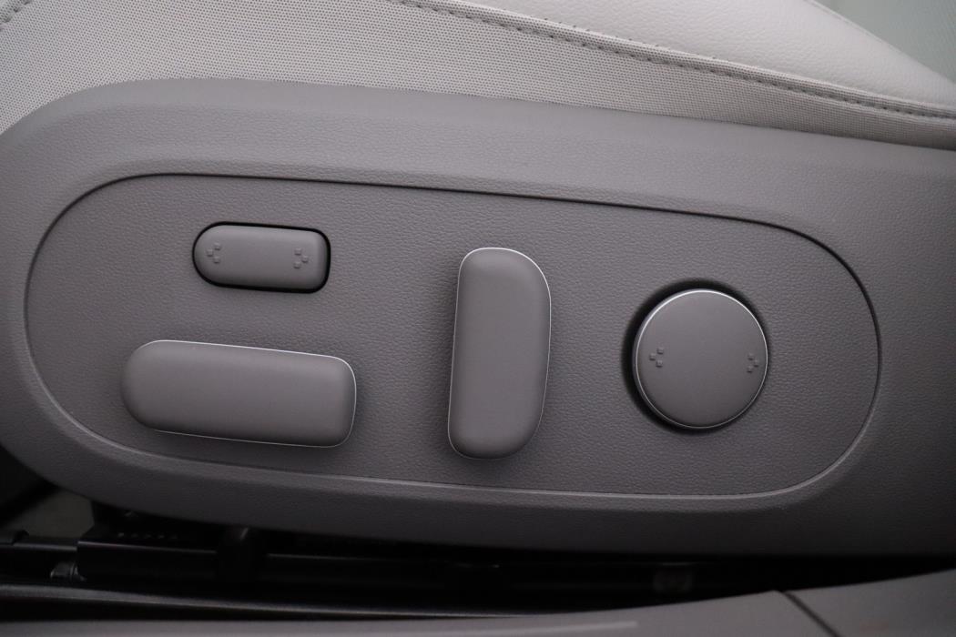 HYUNDAI IONIQ 6 2023