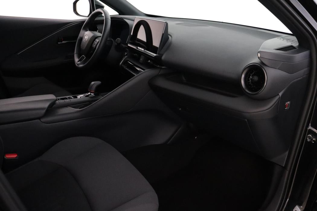 TOYOTA C-HR 2024