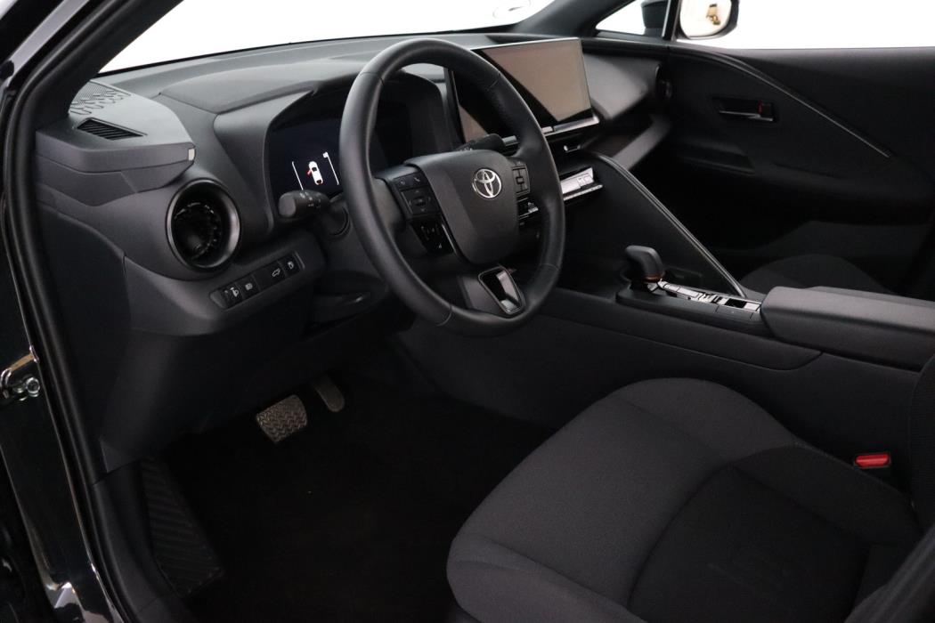 TOYOTA C-HR 2024