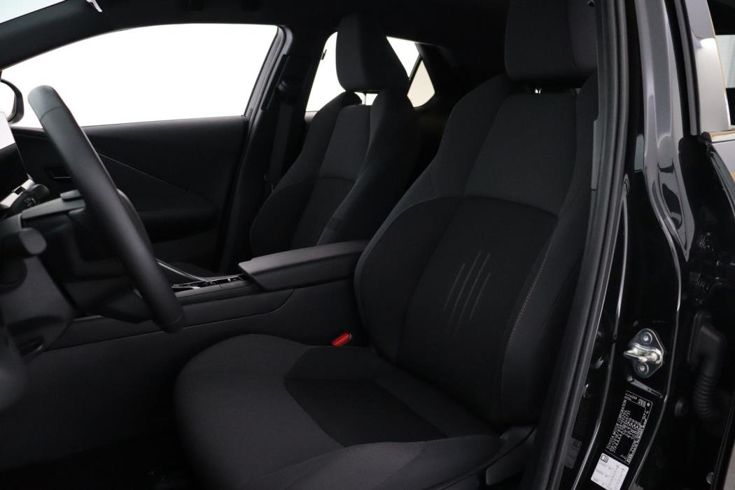 TOYOTA C-HR 2024