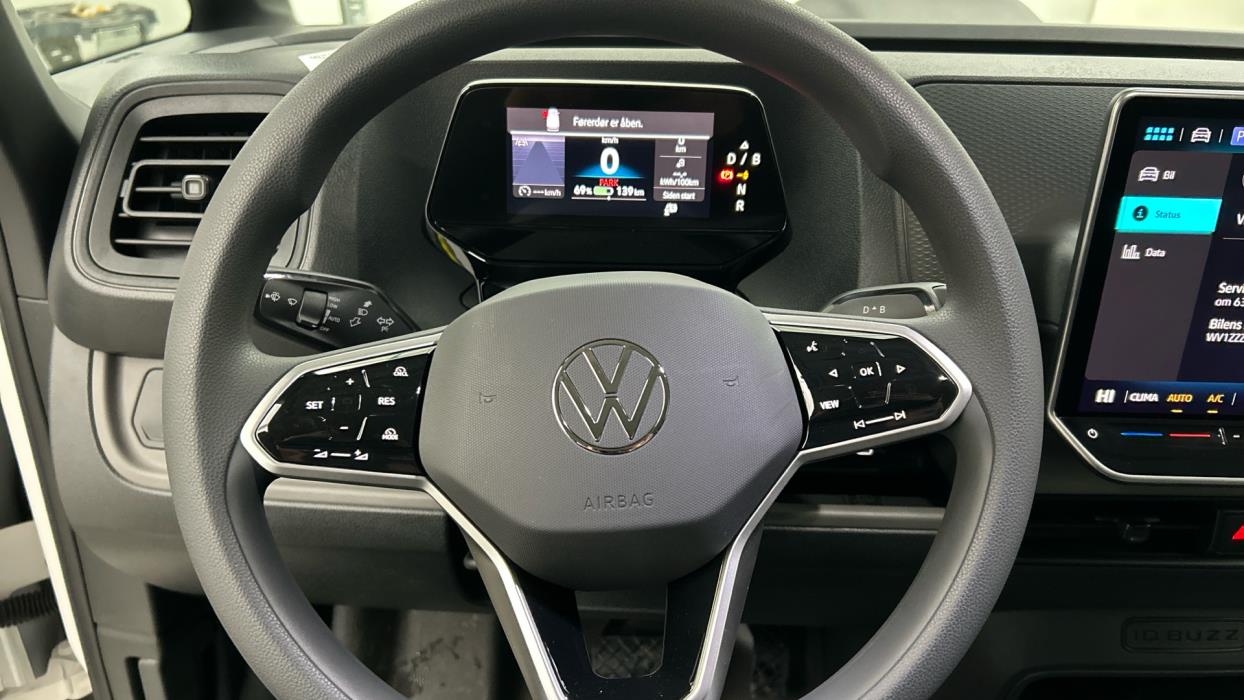 VOLKSWAGEN ID. Buzz Cargo 2025