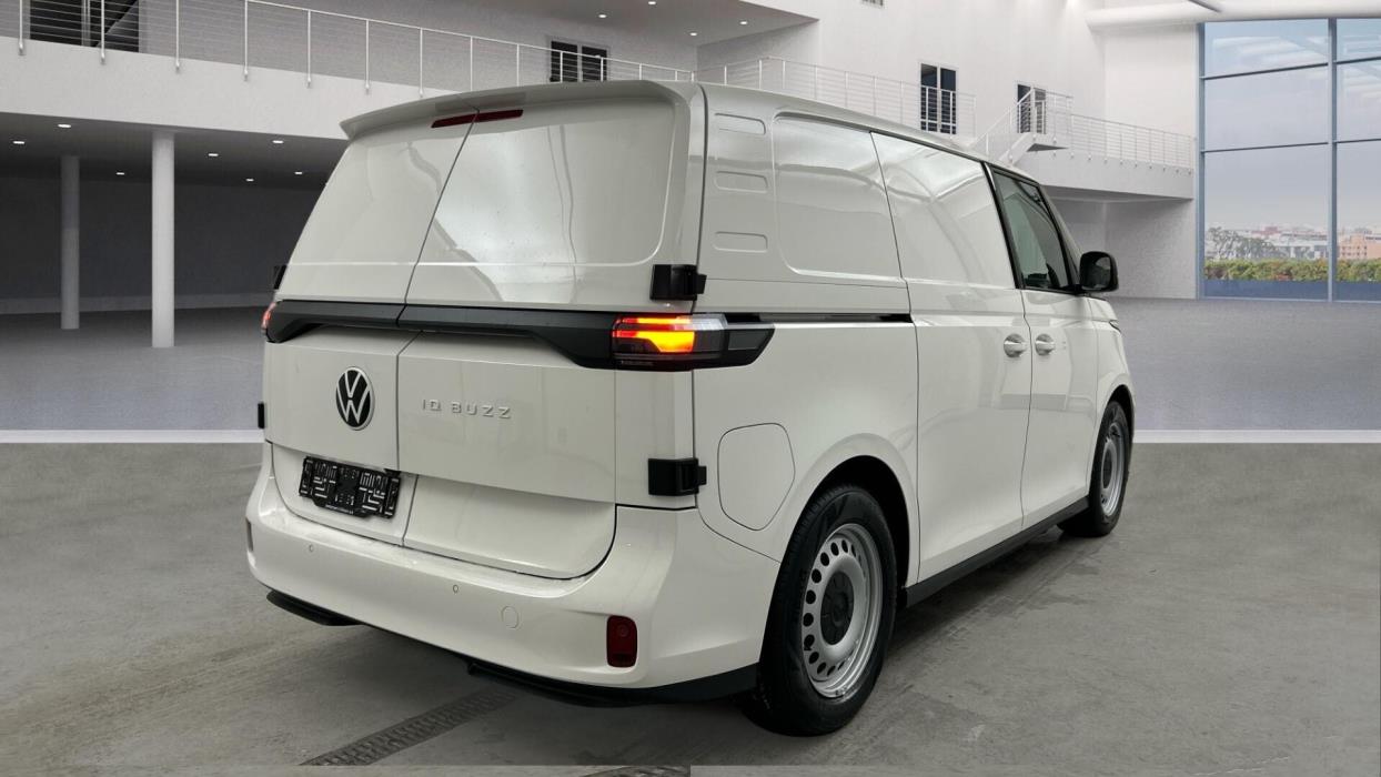 VOLKSWAGEN ID. Buzz Cargo 2025