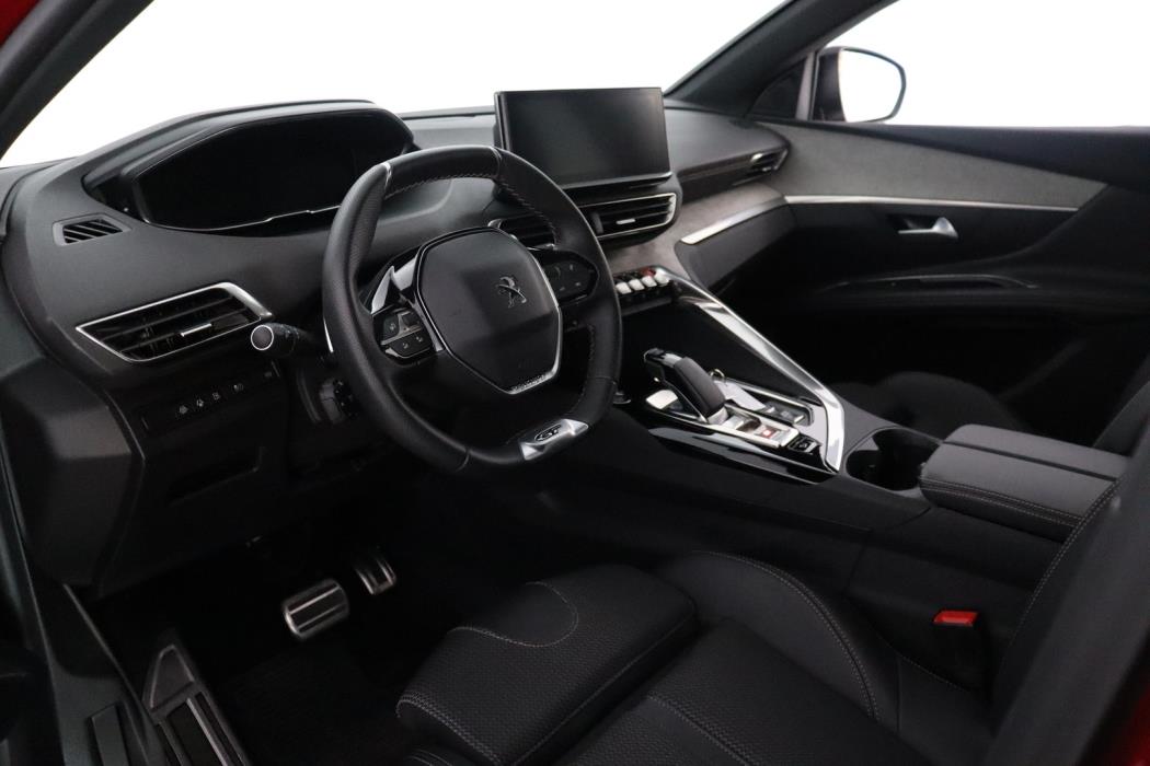 PEUGEOT 3008 2023