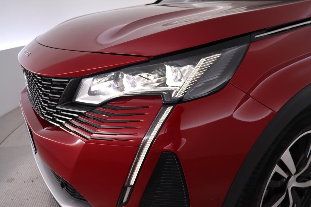 PEUGEOT 3008 2023