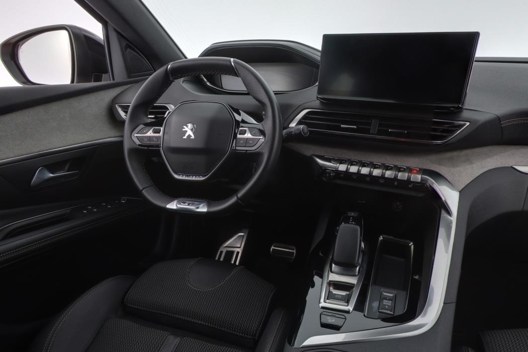 PEUGEOT 3008 2023