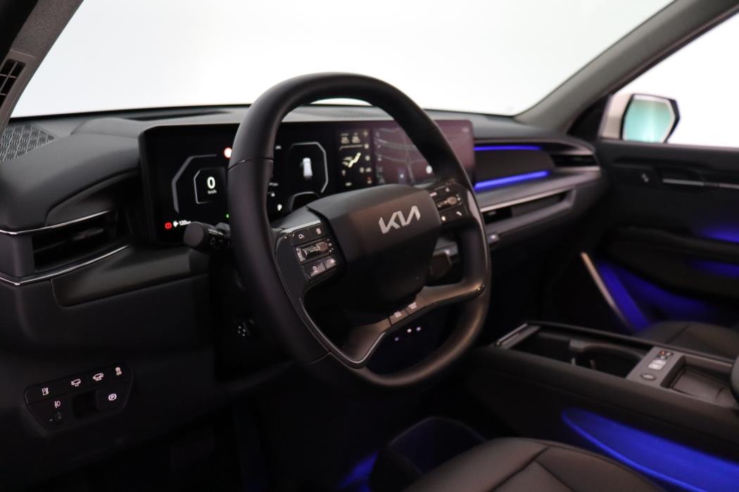 KIA EV9 2025