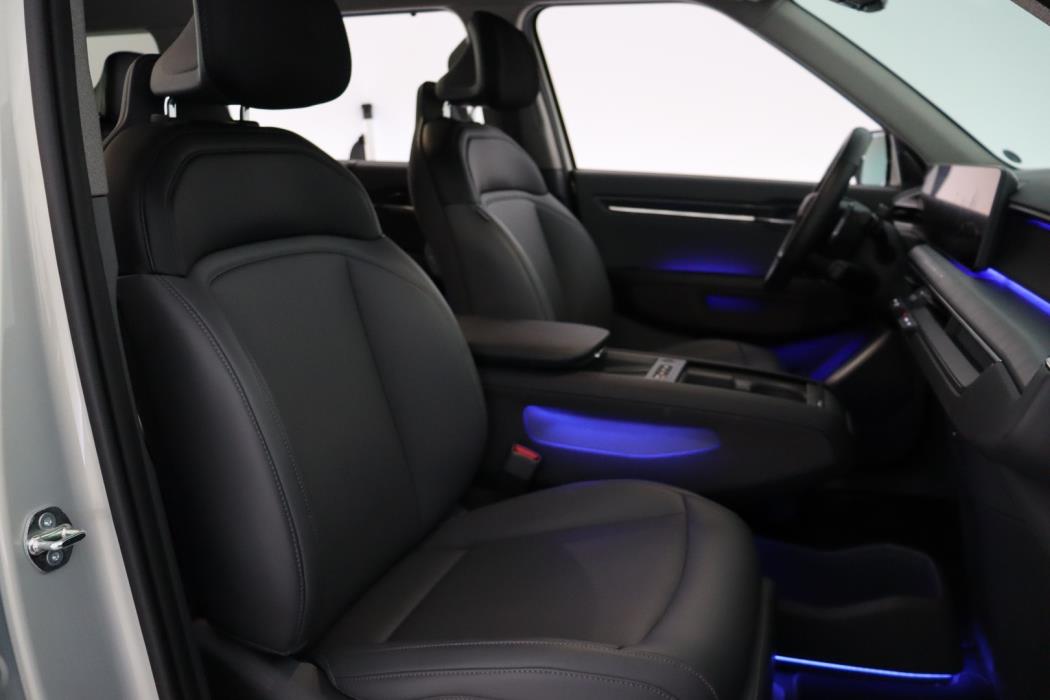 KIA EV9 2025