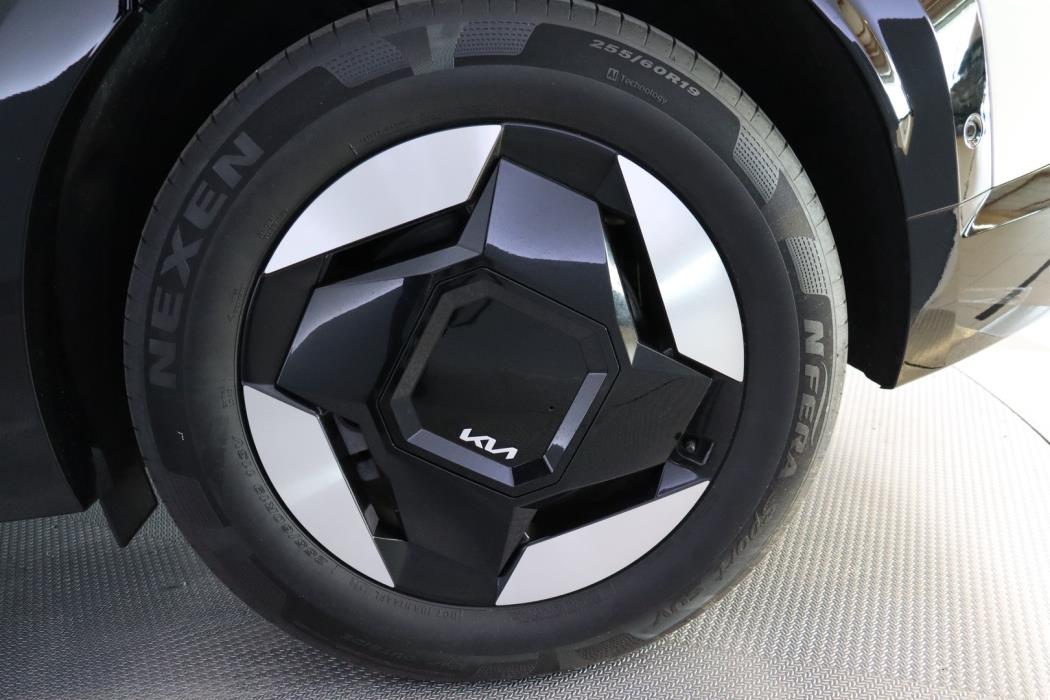 KIA EV9 2025