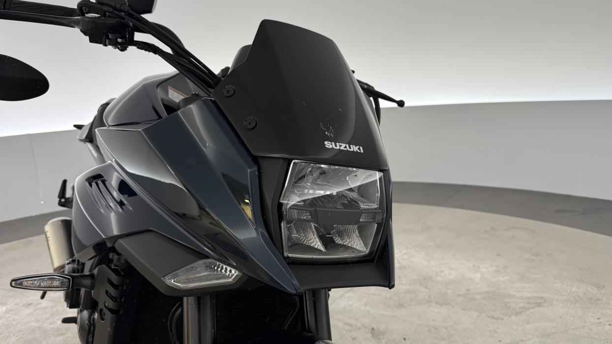 SUZUKI GSX-S 2020