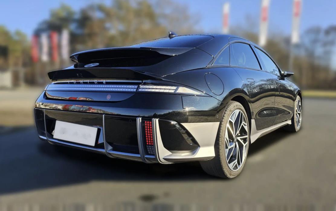 HYUNDAI IONIQ 6 2023