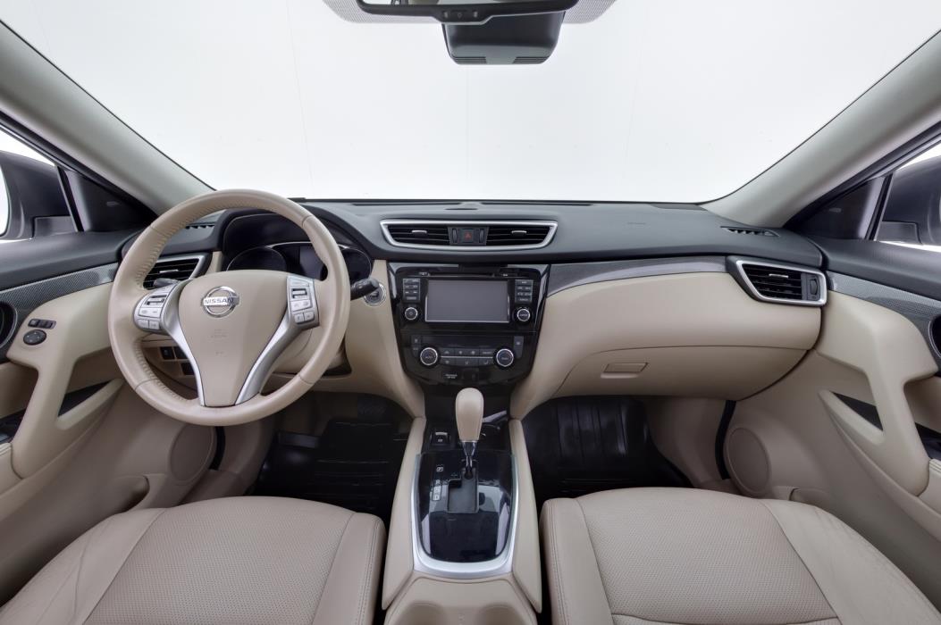 NISSAN X-Trail 2015