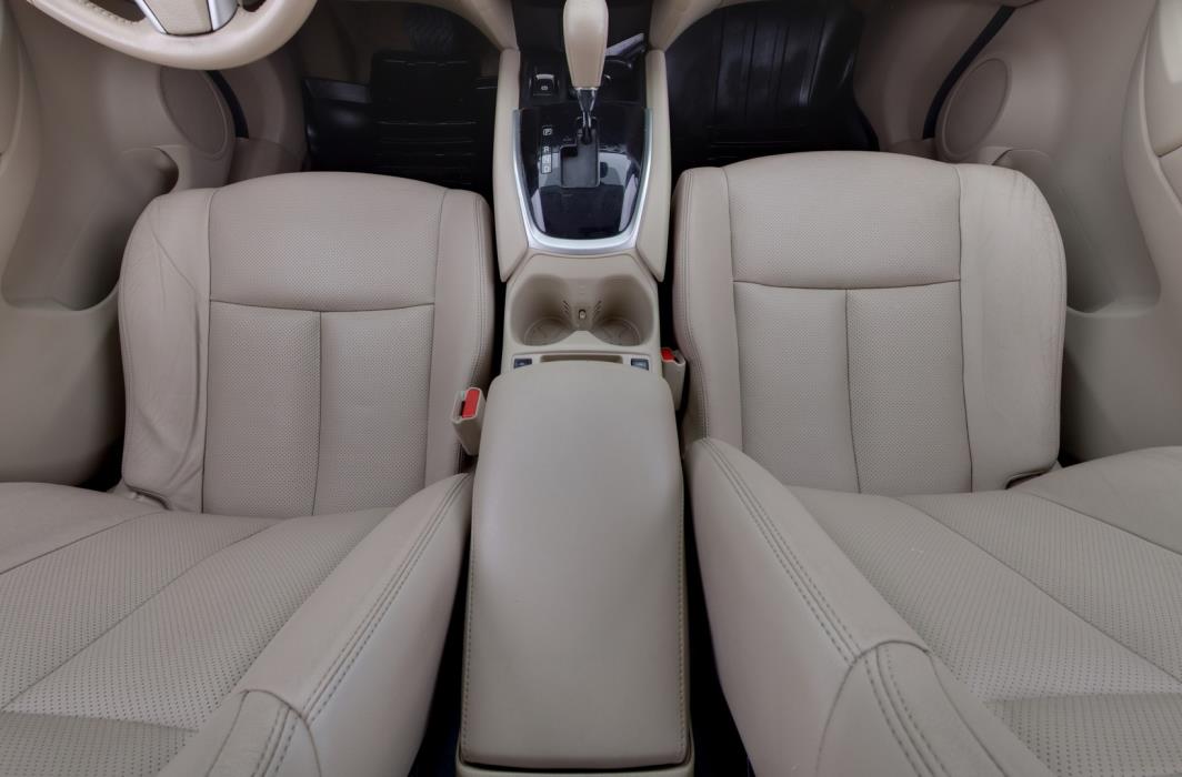 NISSAN X-Trail 2015