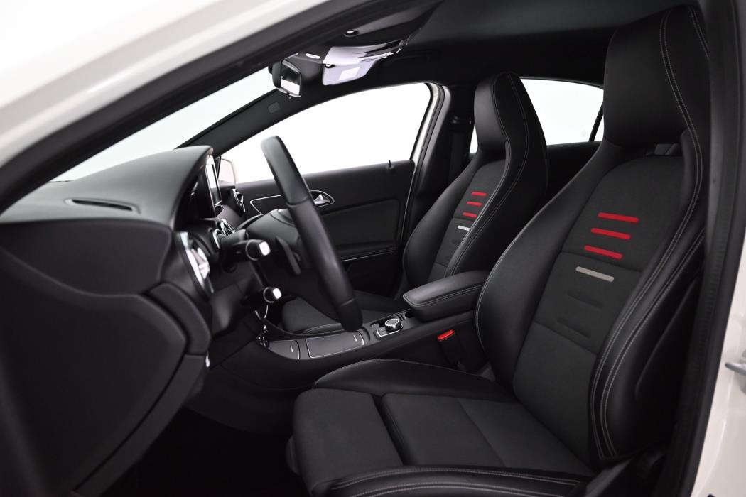 MERCEDES-BENZ A 2018