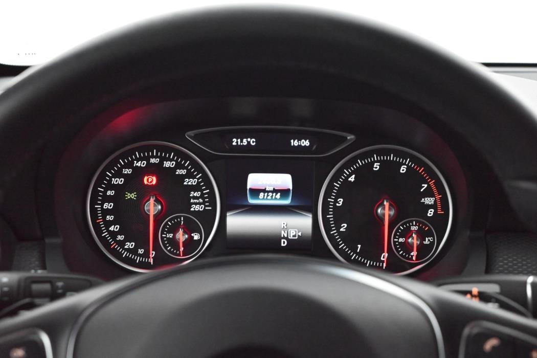MERCEDES-BENZ A 2018