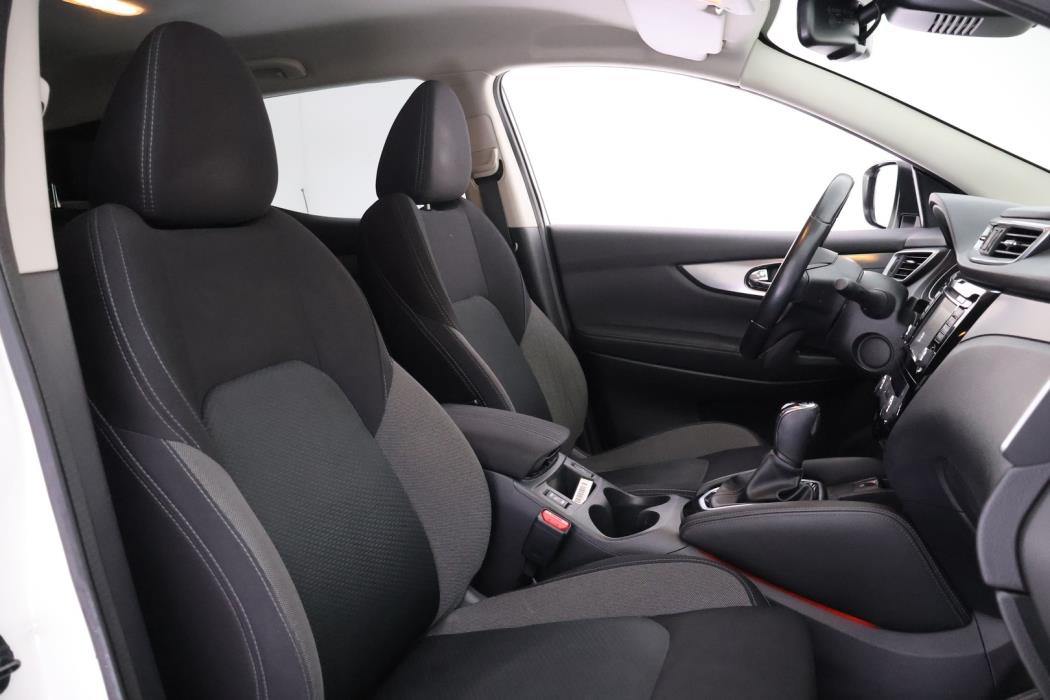 NISSAN Qashqai 2018