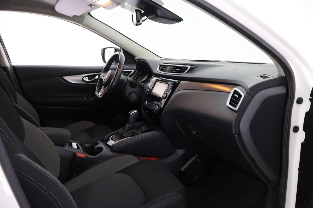NISSAN Qashqai 2018