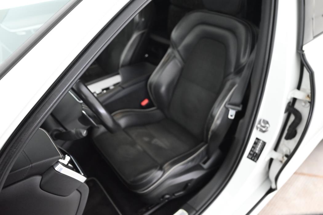 VOLVO V90 2019