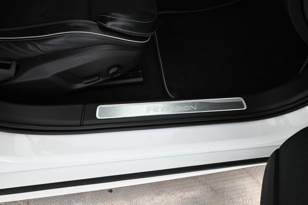 VOLVO V90 2019
