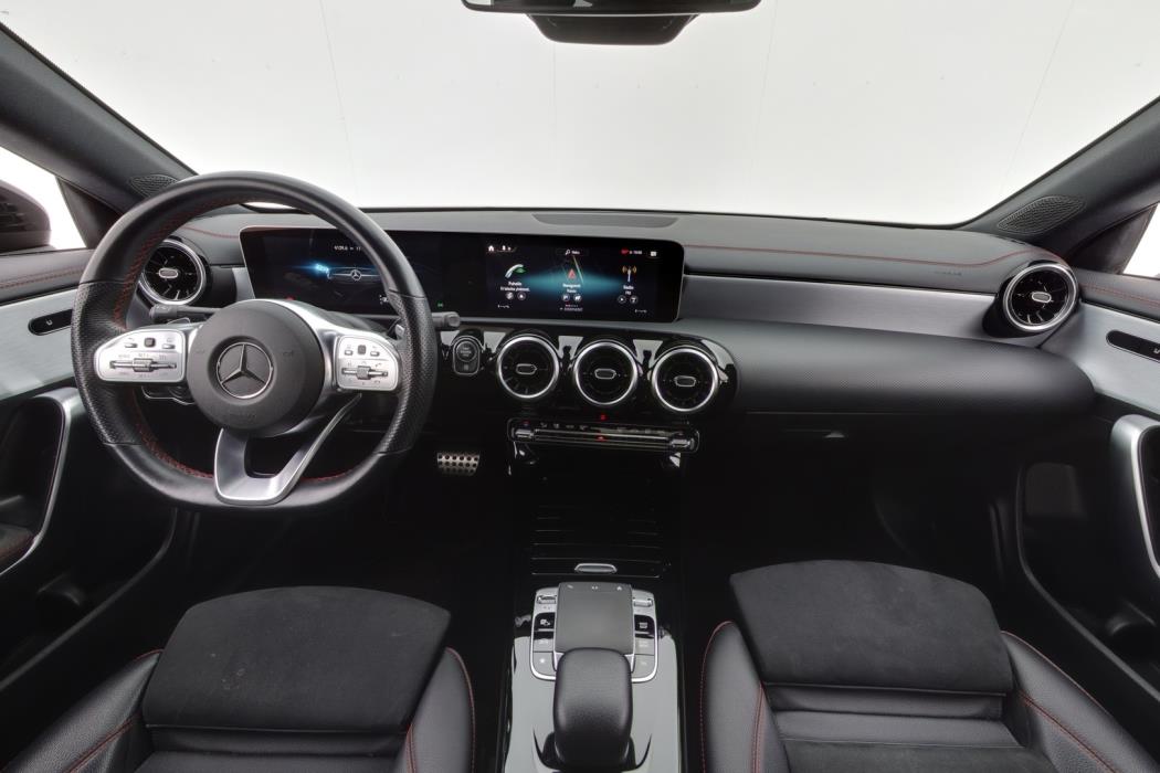 MERCEDES-BENZ CLA 2019