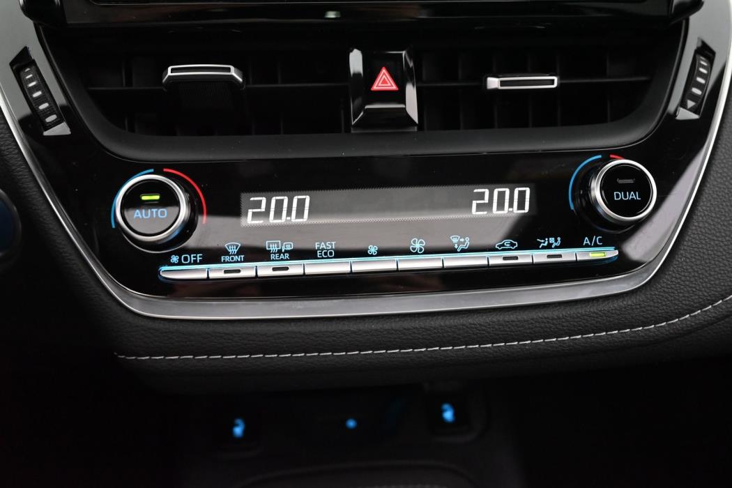TOYOTA Corolla 2019