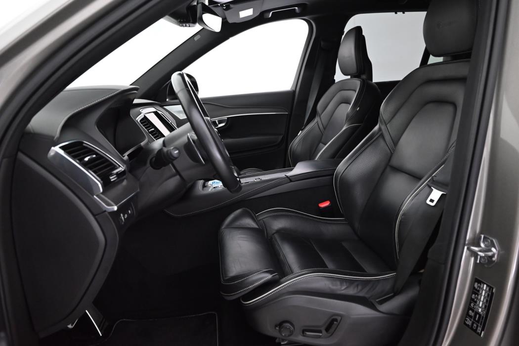 VOLVO XC90 2019