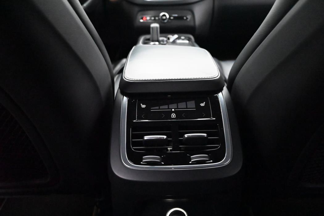 VOLVO XC90 2019