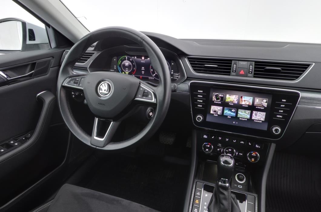 SKODA Superb 2020