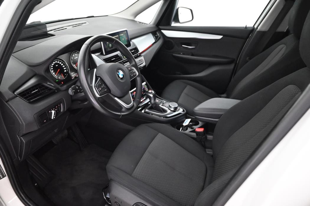 BMW 225 2019