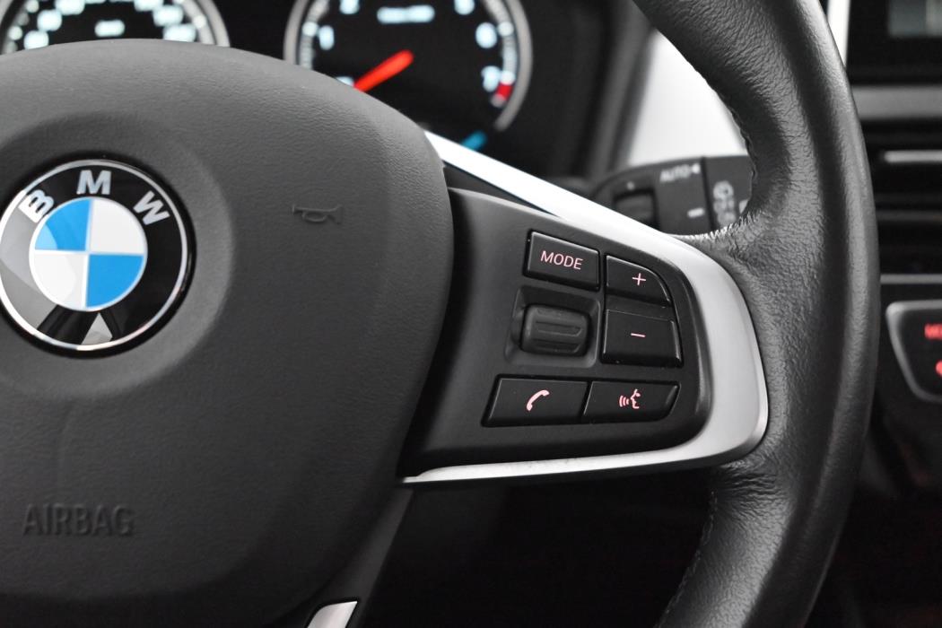 BMW 225 2019
