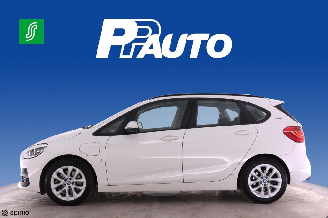 BMW 225 2019