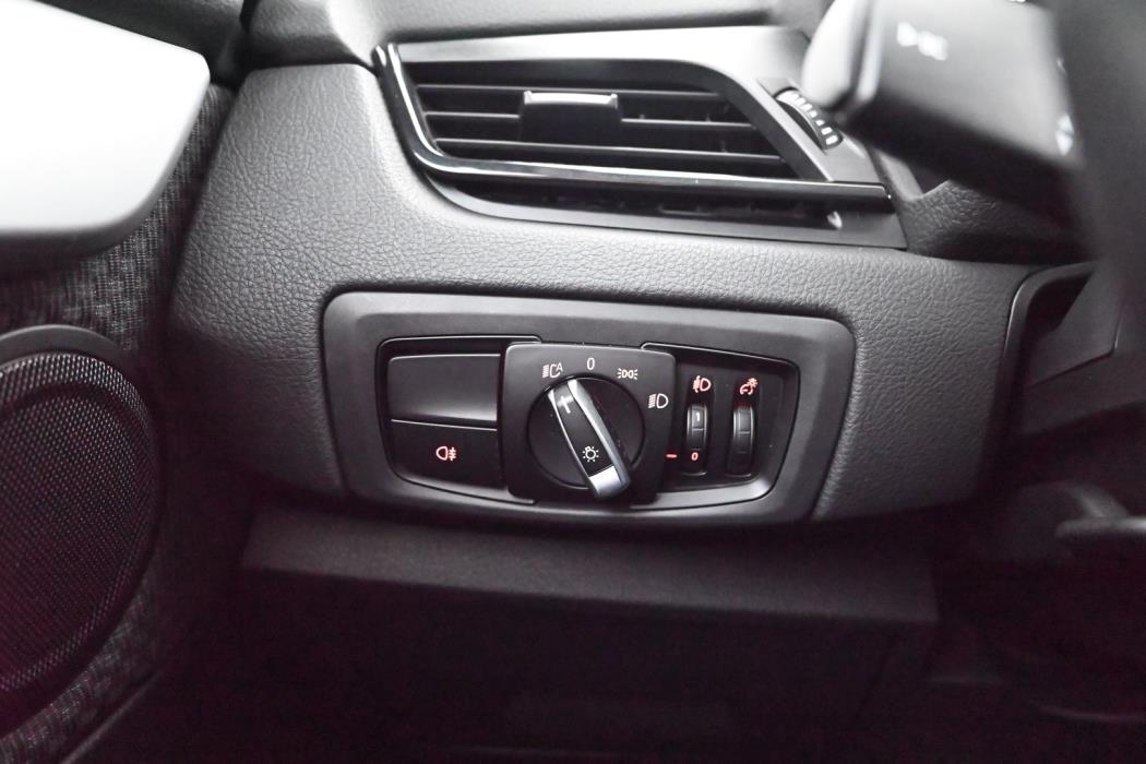 BMW 225 2019
