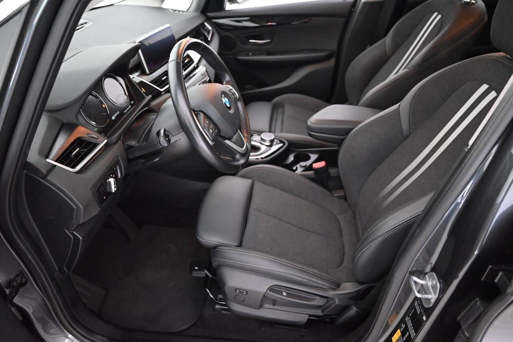 BMW 225 2019