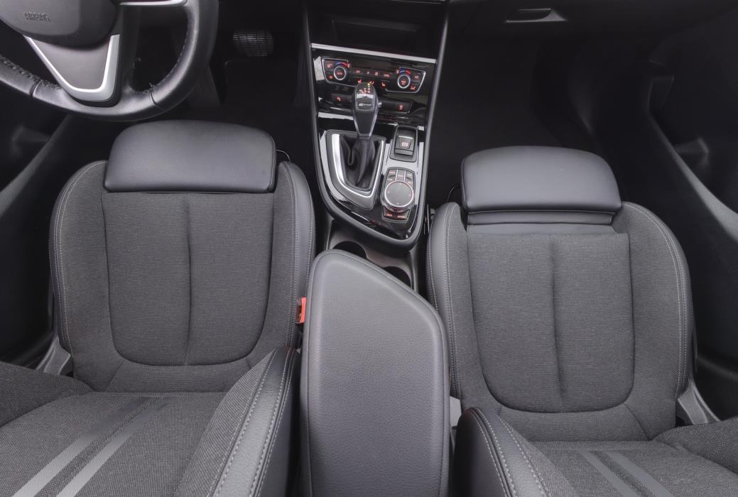 BMW 225 2019