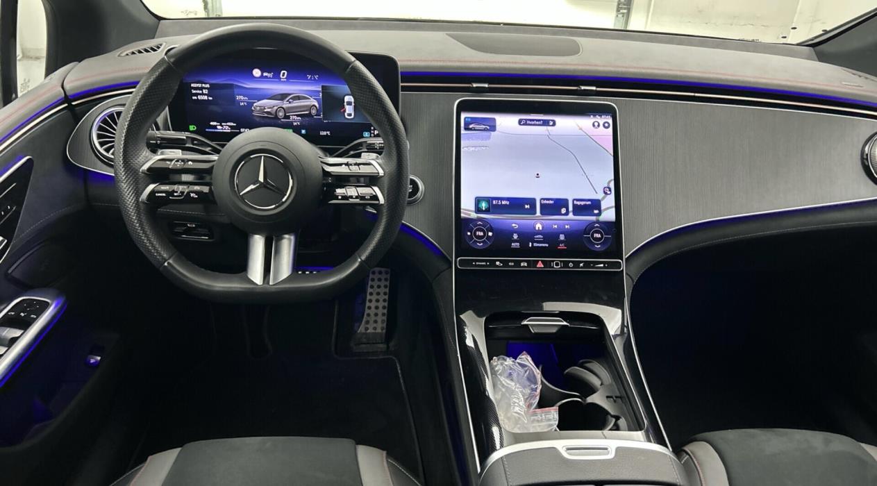 MERCEDES-BENZ EQE 2023