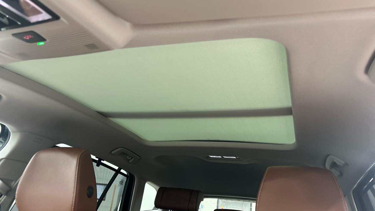 SKODA Enyaq 2023