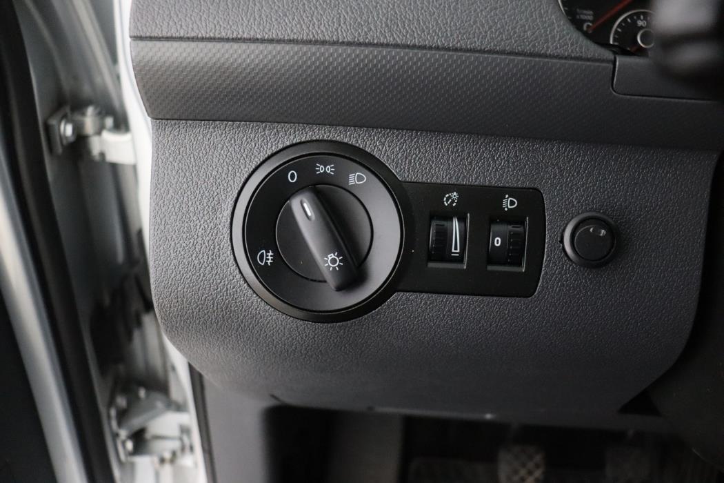 VOLKSWAGEN Caddy 2015