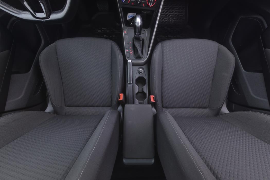 VOLKSWAGEN Polo 2019