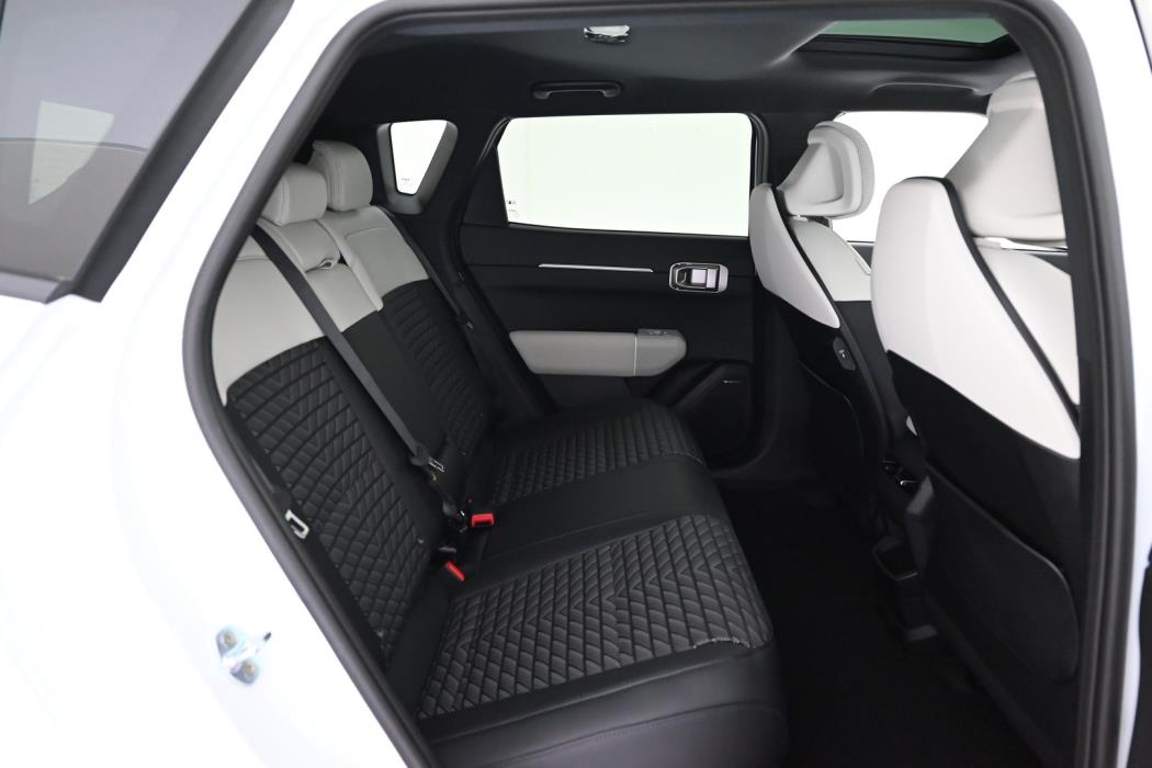 KIA EV4 2026