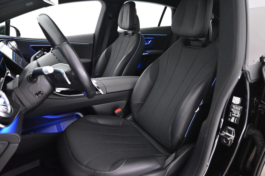 MERCEDES-BENZ EQS 2022