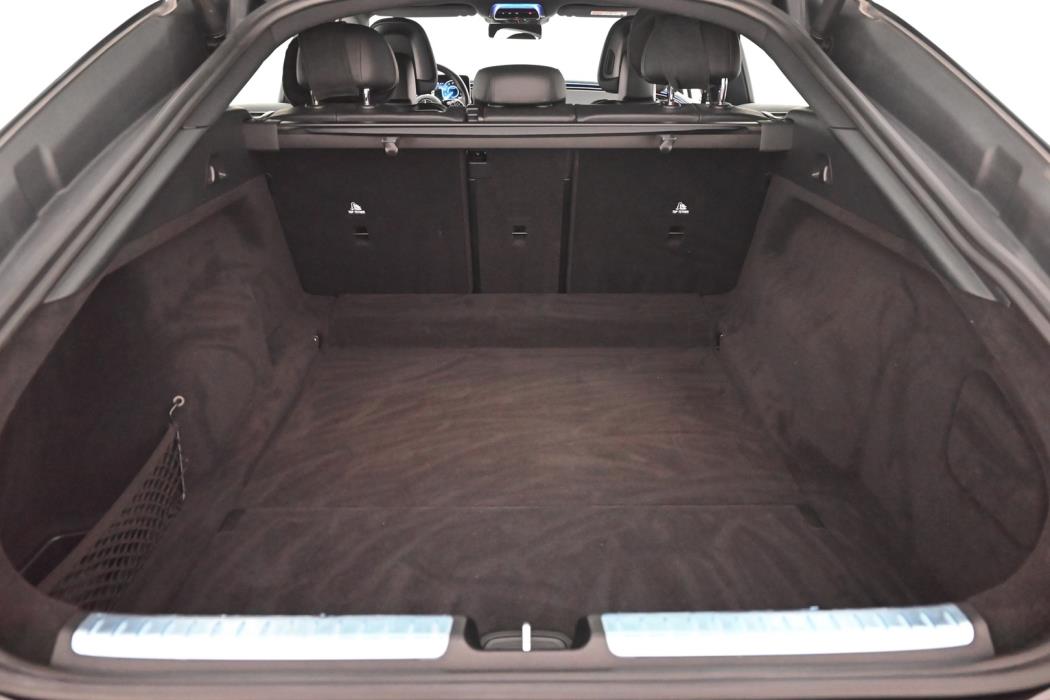 MERCEDES-BENZ EQS 2022